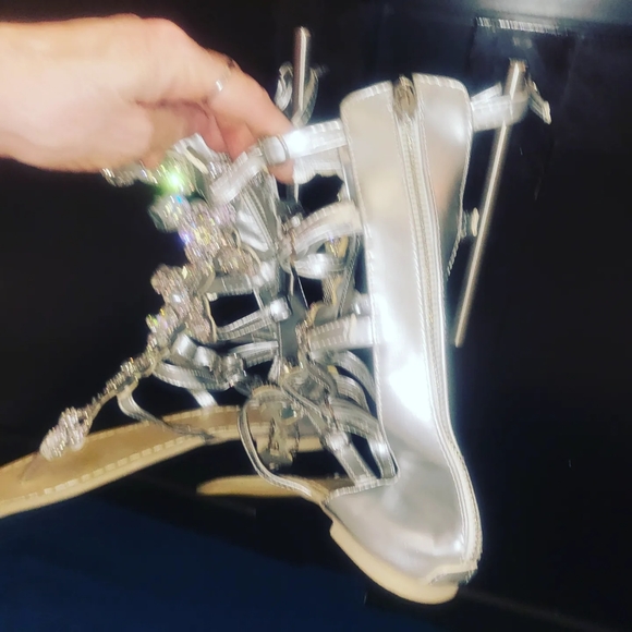 Sandels - Picture 3 of 6